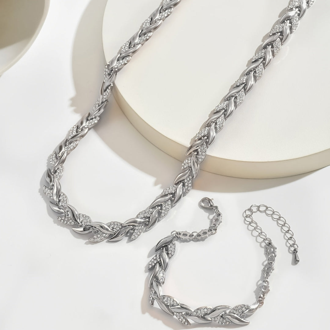 Olivia | Handmade Fishtail Pendant and Bracelet